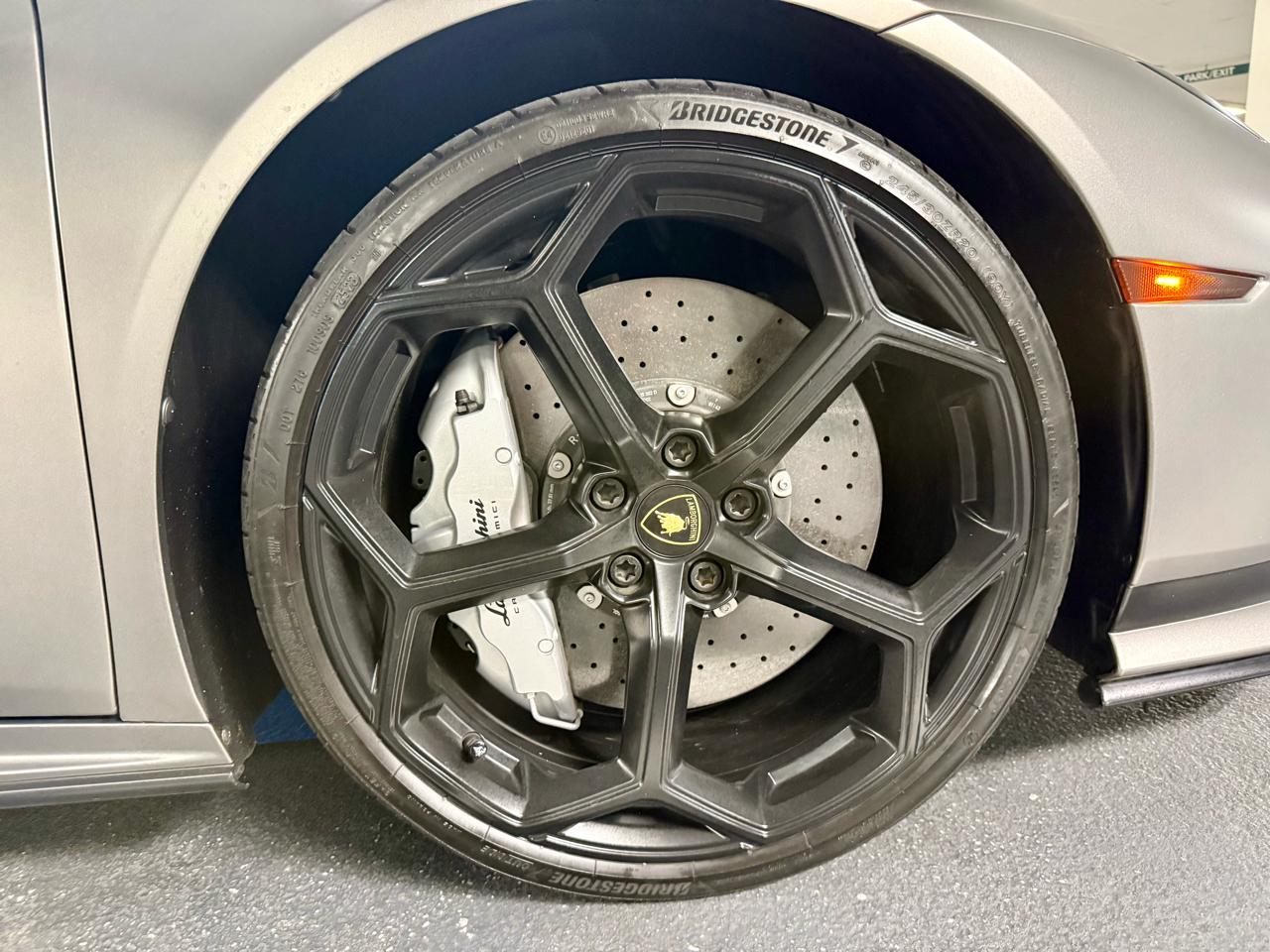 Lamborghini Huracan Tecnica Coupe 2023