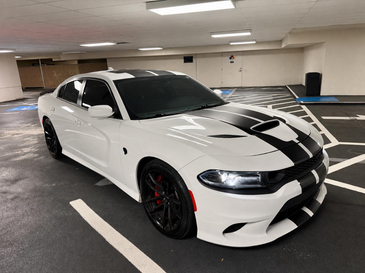 Dodge Charger SRT Hellcat RWD 2019