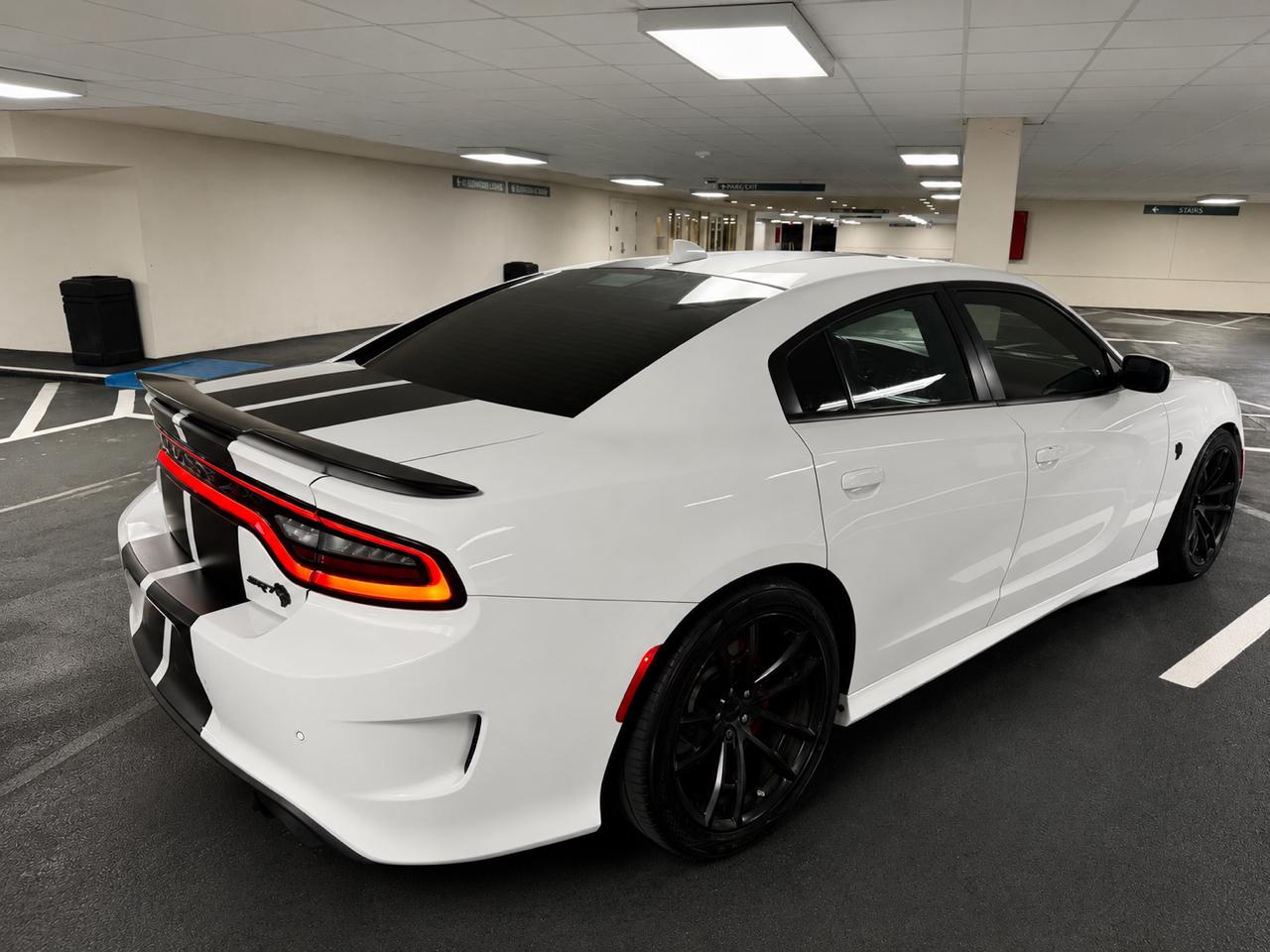 Dodge Charger SRT Hellcat RWD 2019