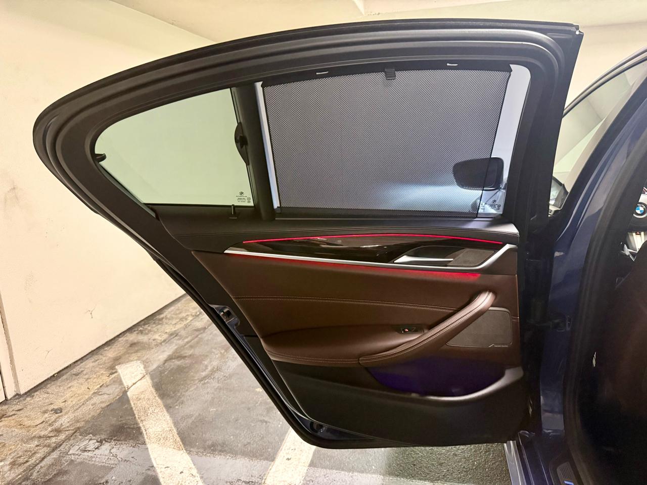 BMW 5 Series M550i xDrive Sedan 2022