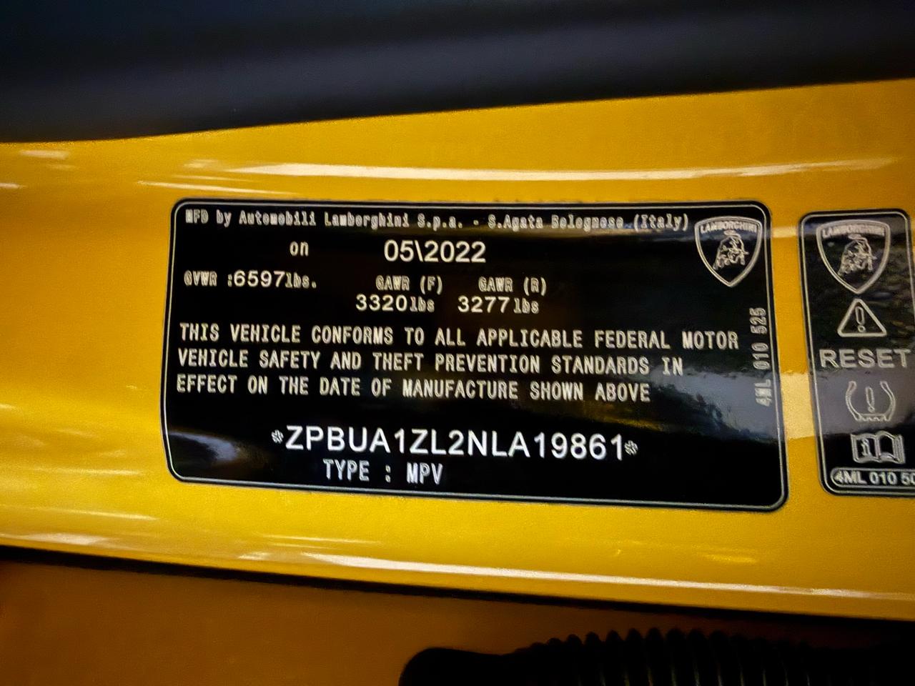 Lamborghini Urus AWD 2022