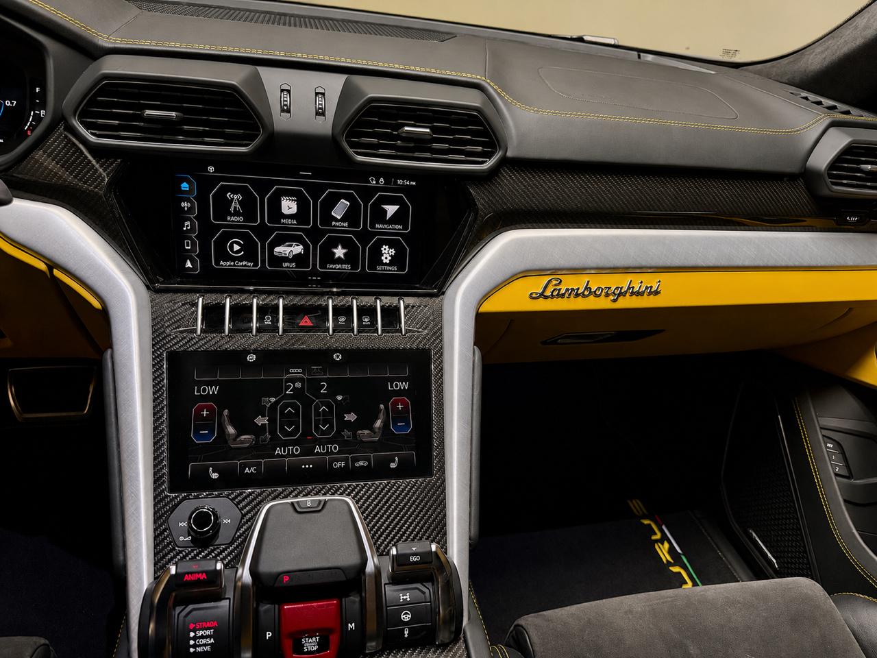Lamborghini Urus AWD 2022