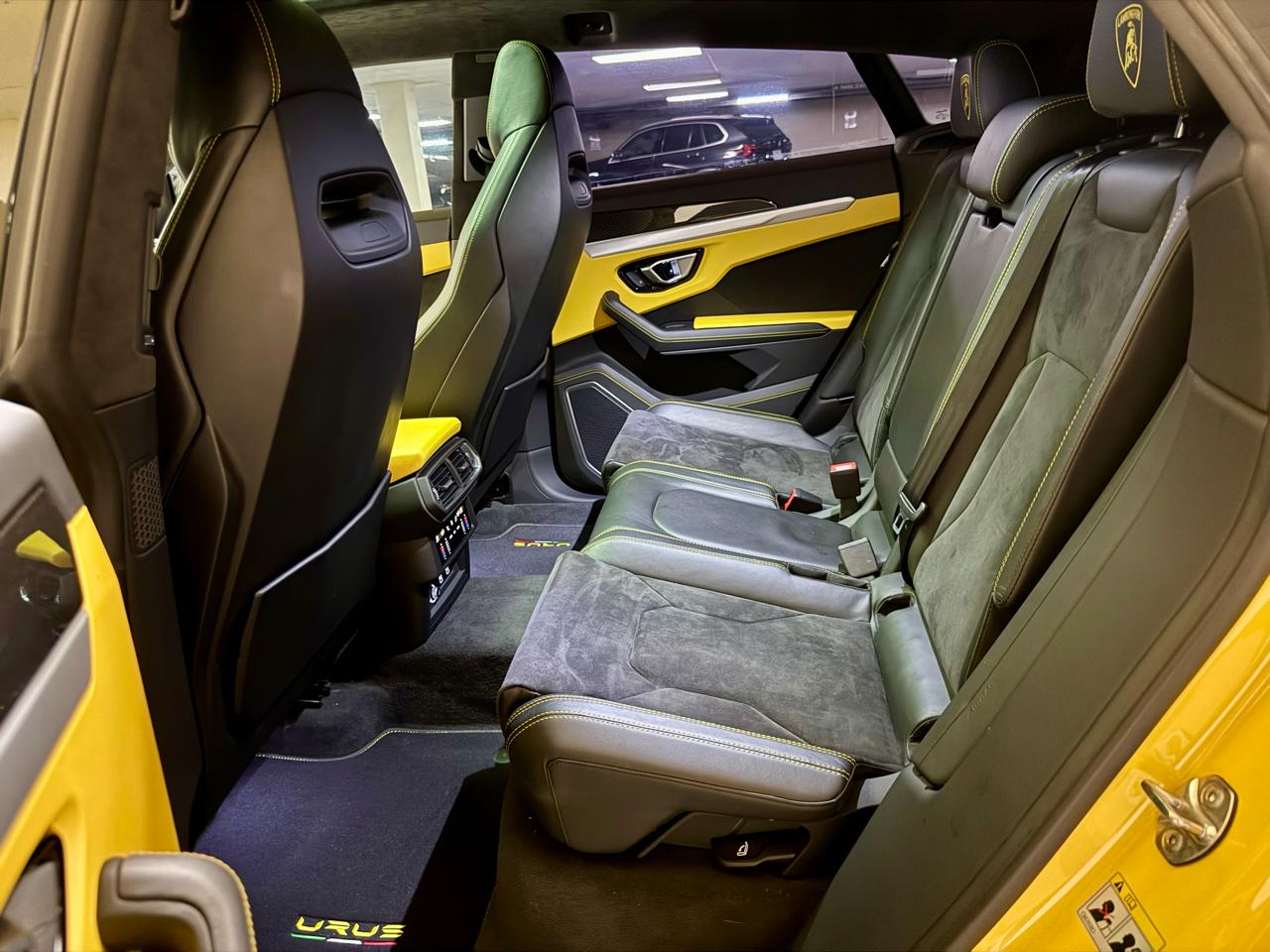 Lamborghini Urus AWD 2022