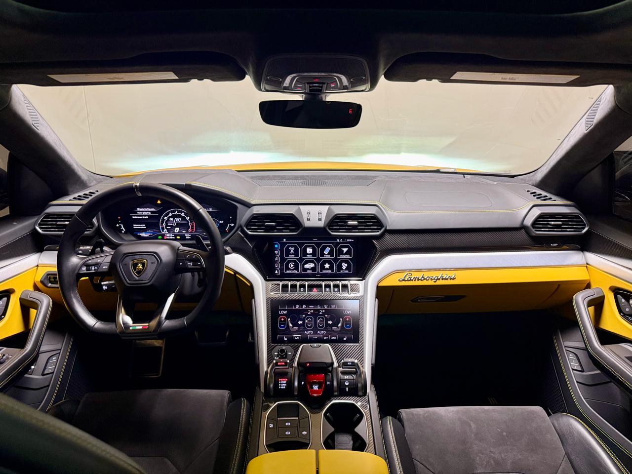 Lamborghini Urus AWD 2022