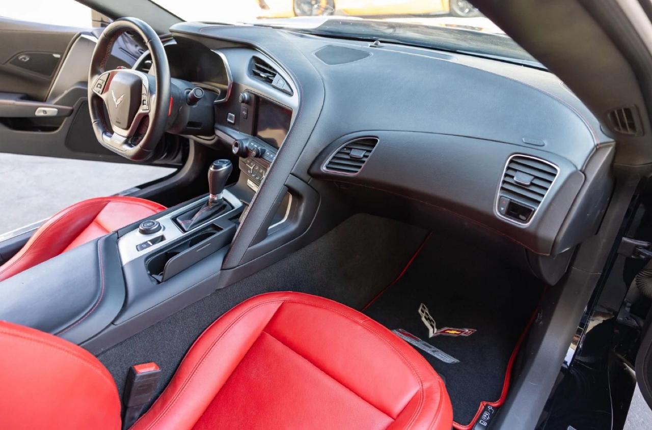 Chevrolet Corvette 2dr Z06 Cpe w/1LZ 2019