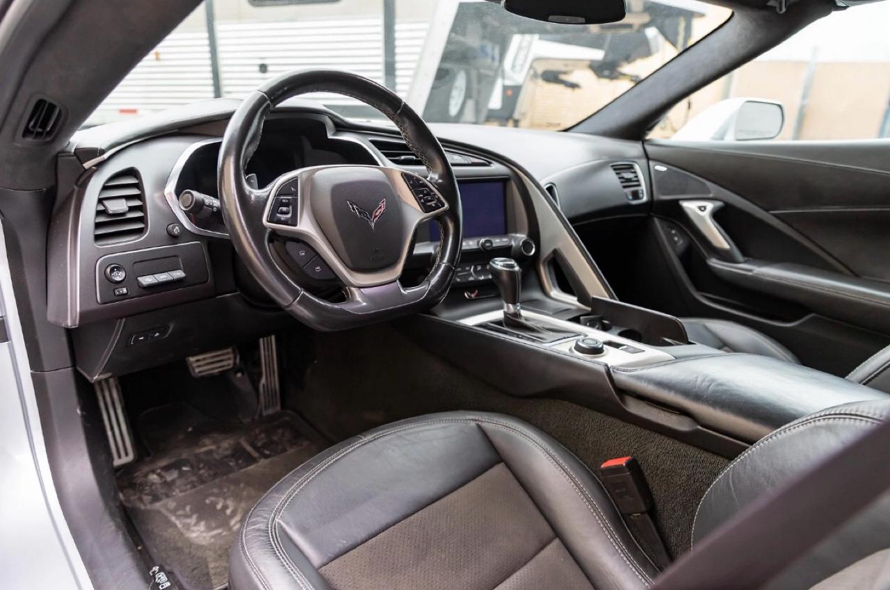 Chevrolet Corvette 2dr Stingray Cpe w/3LT 2017