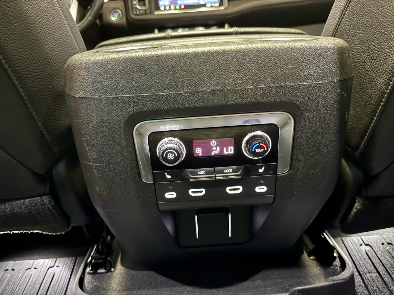 GMC Yukon 2WD 4dr Denali 2021