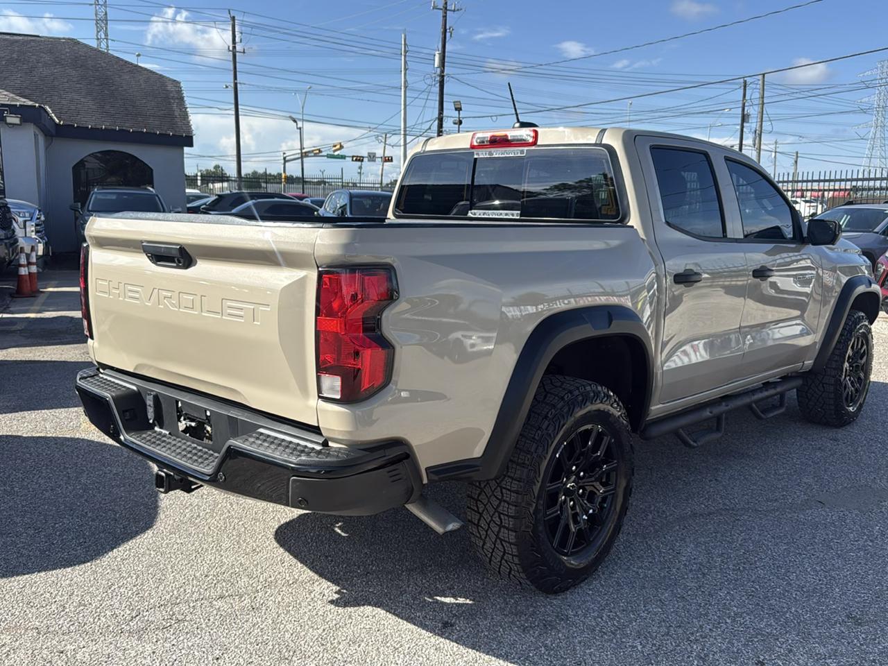 Chevrolet Colorado 4WD Crew Cab Trail Boss 2024