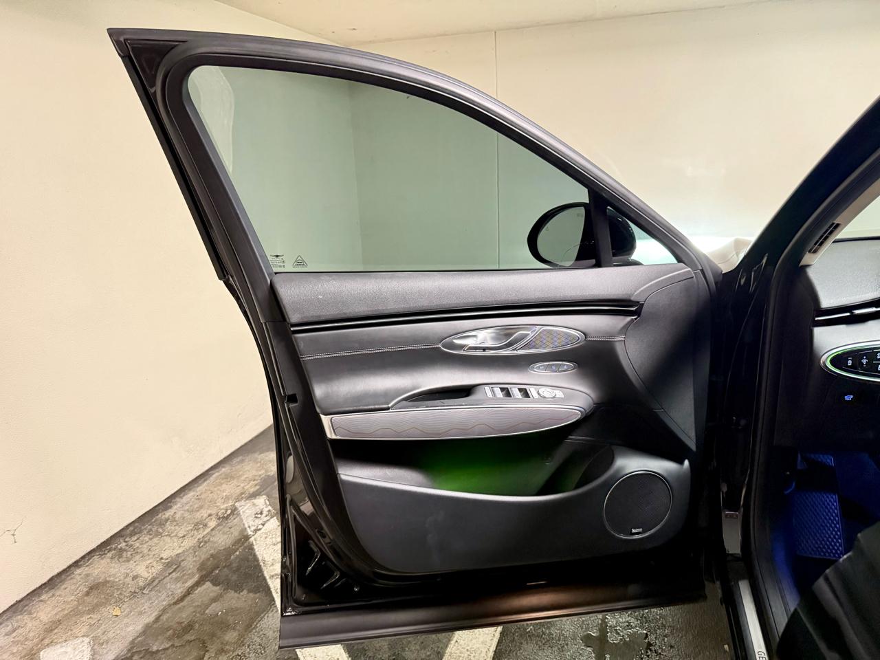 Genesis GV70 2.5T AWD 2022