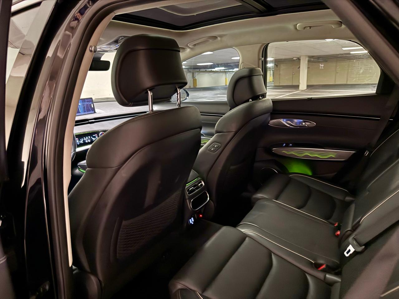 Genesis GV70 2.5T AWD 2022