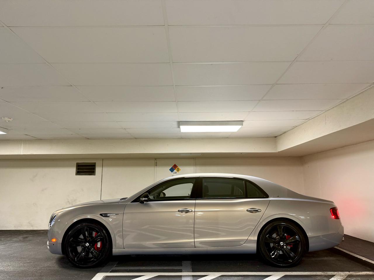 Bentley Flying Spur W12 S Sedan 2017