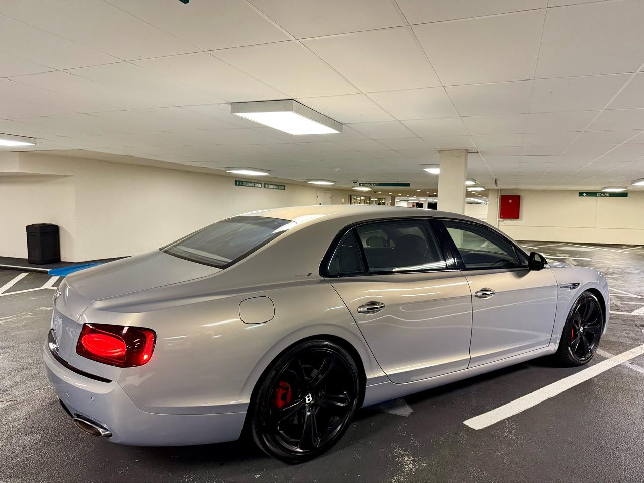 Bentley Flying Spur W12 S Sedan 2017