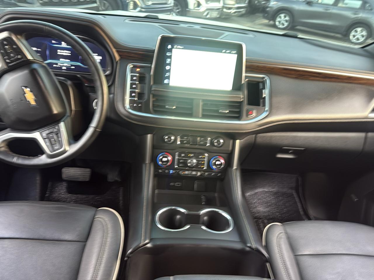 Chevrolet Suburban 4WD 4dr Premier 2023