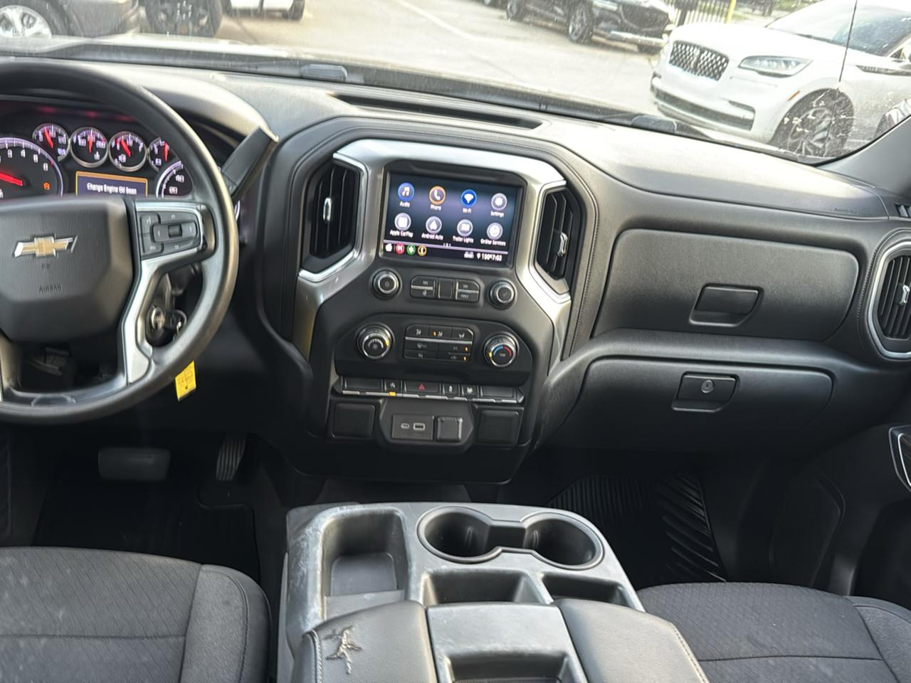 Chevrolet Silverado 1500 4WD Double Cab 147" LT 2020