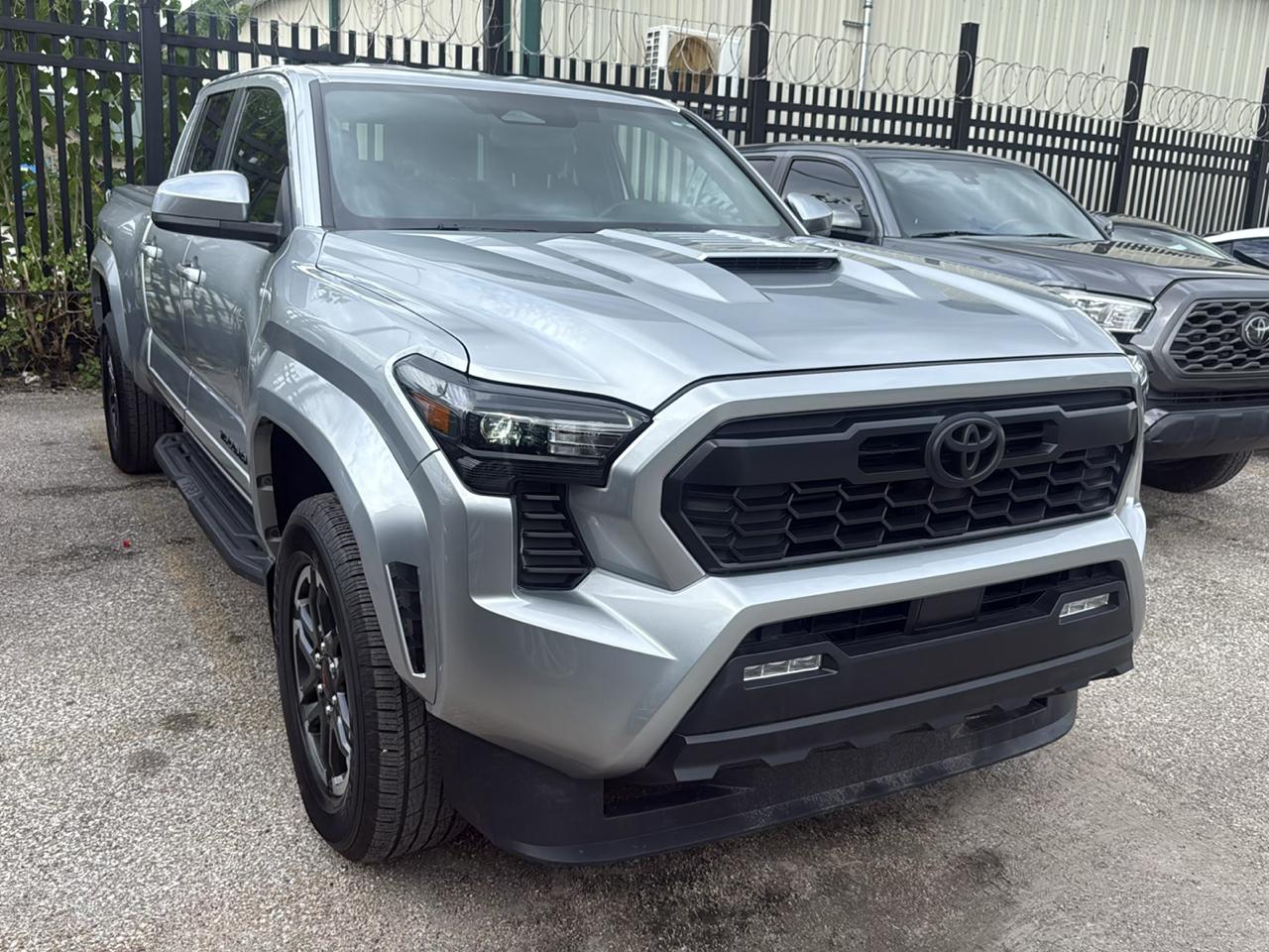 Toyota Tacoma 4WD TRD Off Road Double Cab 5' Bed MT (Natl) 2025