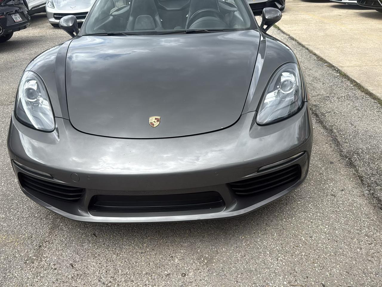 Porsche 718 Boxster Roadster 2017