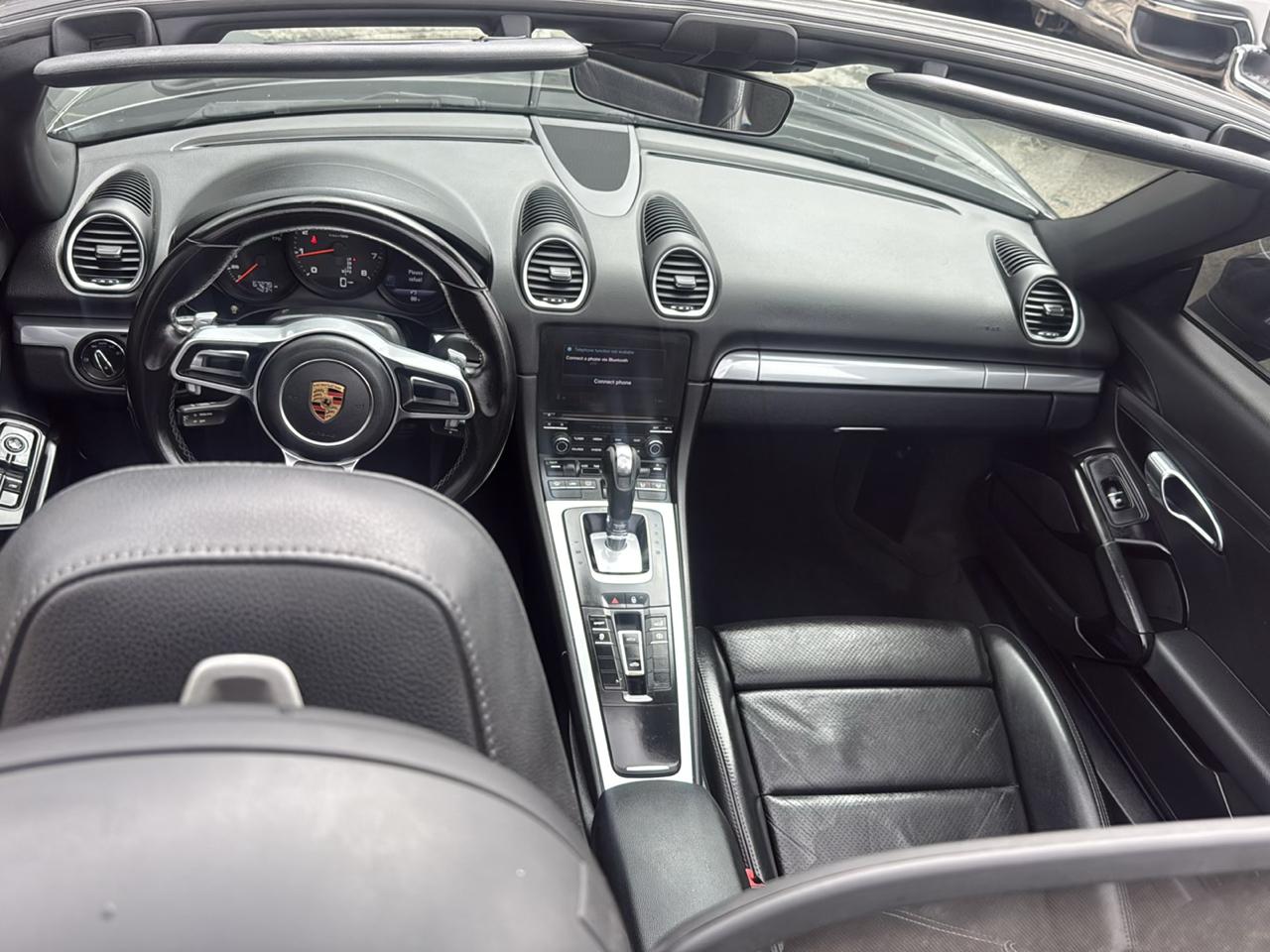 Porsche 718 Boxster Roadster 2017