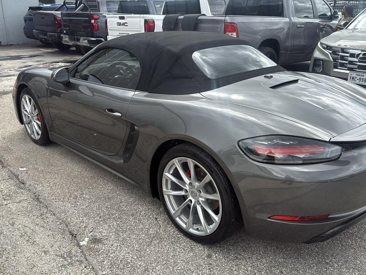 Porsche 718 Boxster Roadster 2017