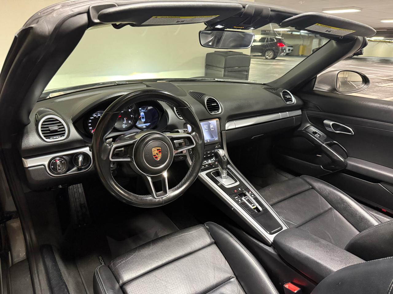 Porsche 718 Boxster Roadster 2017