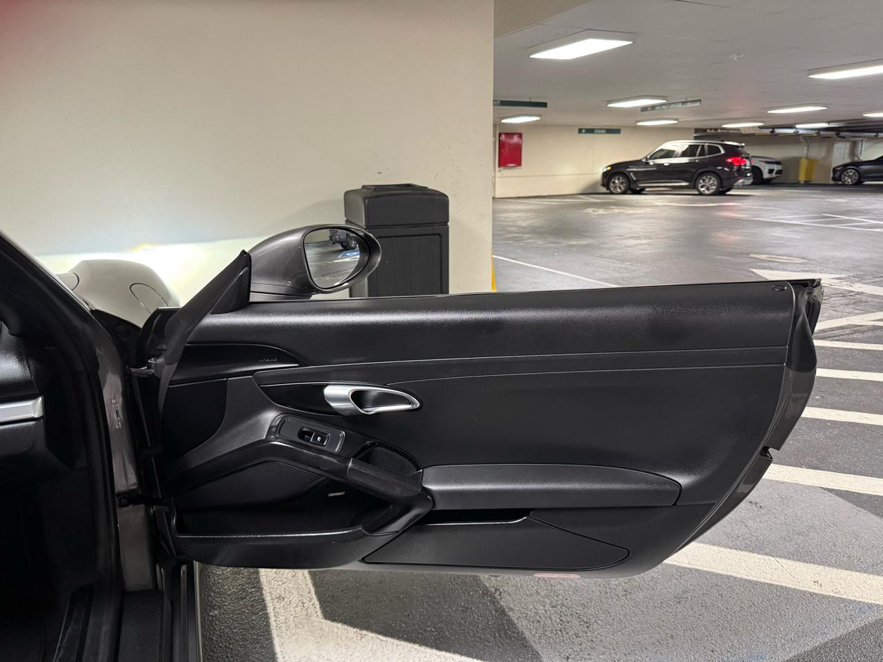 Porsche 718 Boxster Roadster 2017