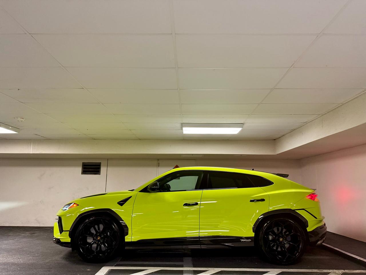 Lamborghini Urus Performante AWD 2023