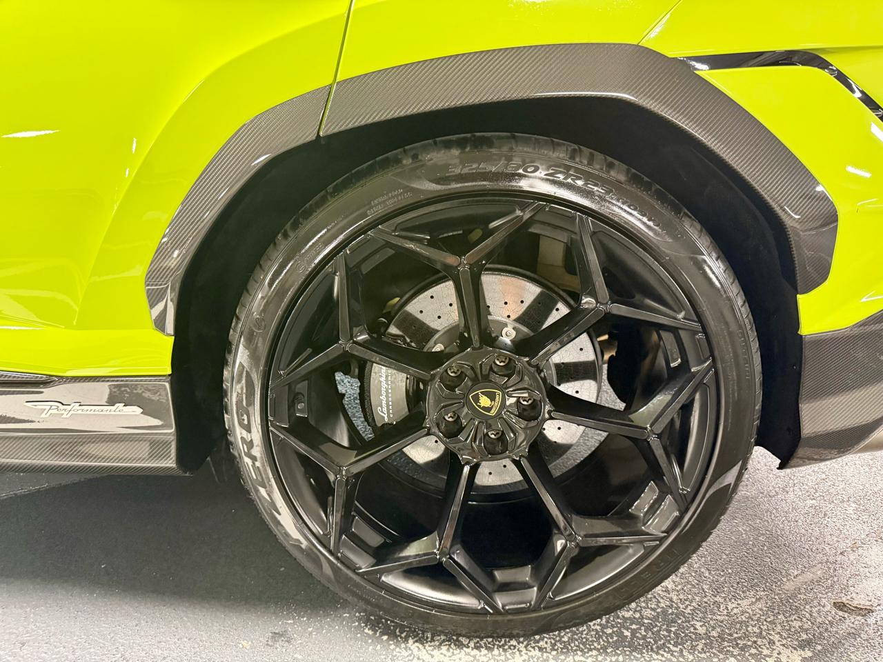 Lamborghini Urus Performante AWD 2023