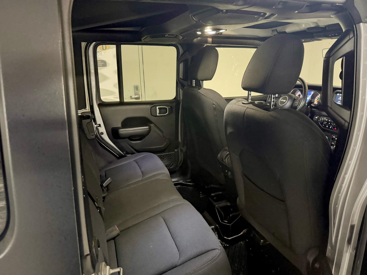 Jeep Wrangler Unlimited Sport Altitude 4x4 2021