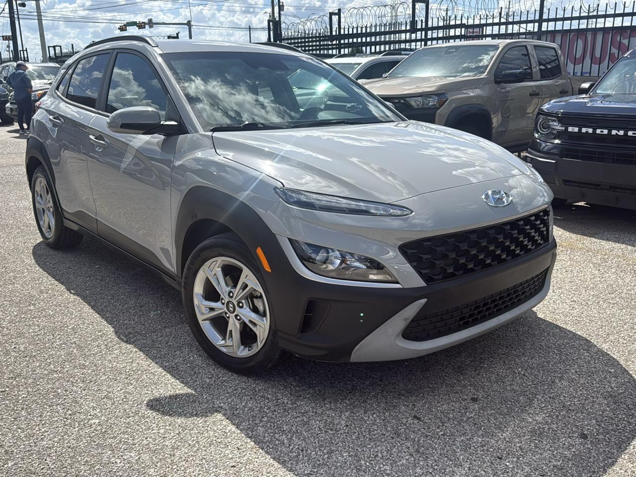 Hyundai Kona SEL Auto FWD 2023