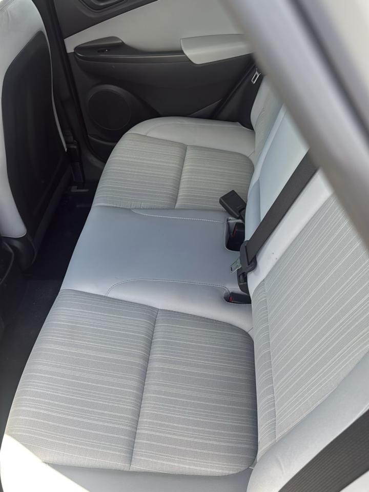 Hyundai Kona SEL Auto FWD 2023