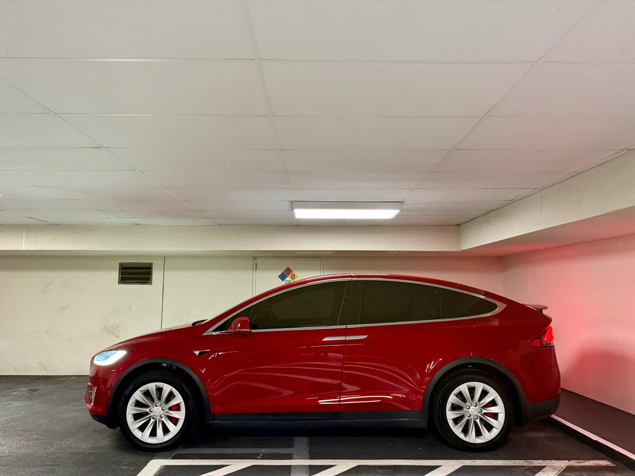 Tesla Model X Performance AWD *Ltd Avail* 2021
