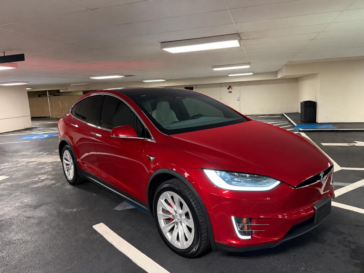 Tesla Model X Performance AWD *Ltd Avail* 2021