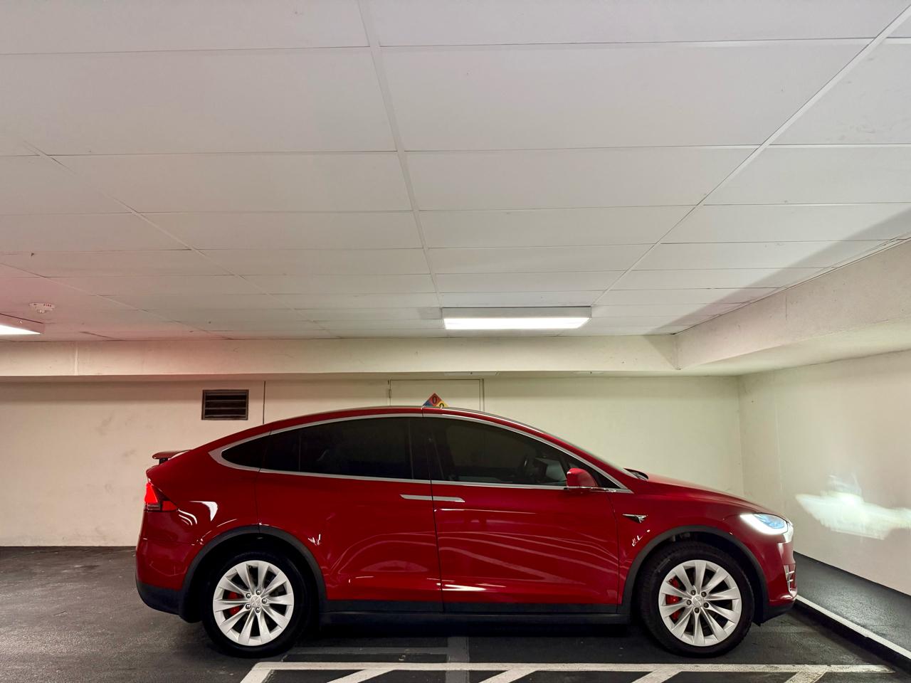 Tesla Model X Performance AWD *Ltd Avail* 2021
