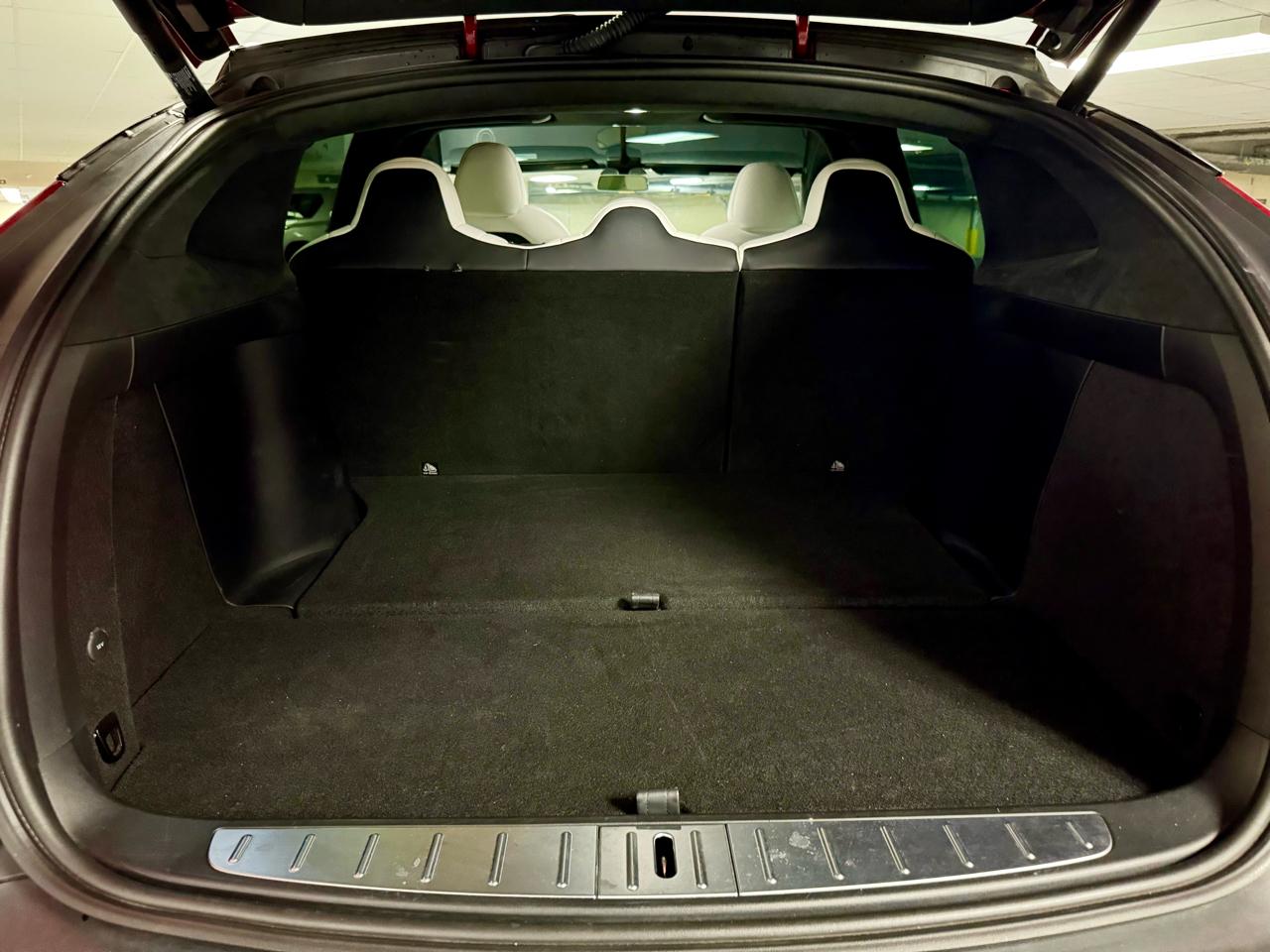 Tesla Model X Performance AWD *Ltd Avail* 2021