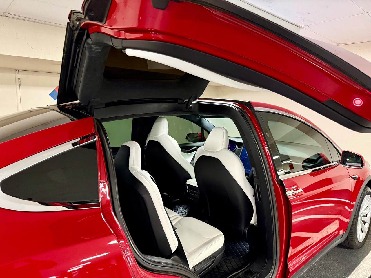 Tesla Model X Performance AWD *Ltd Avail* 2021