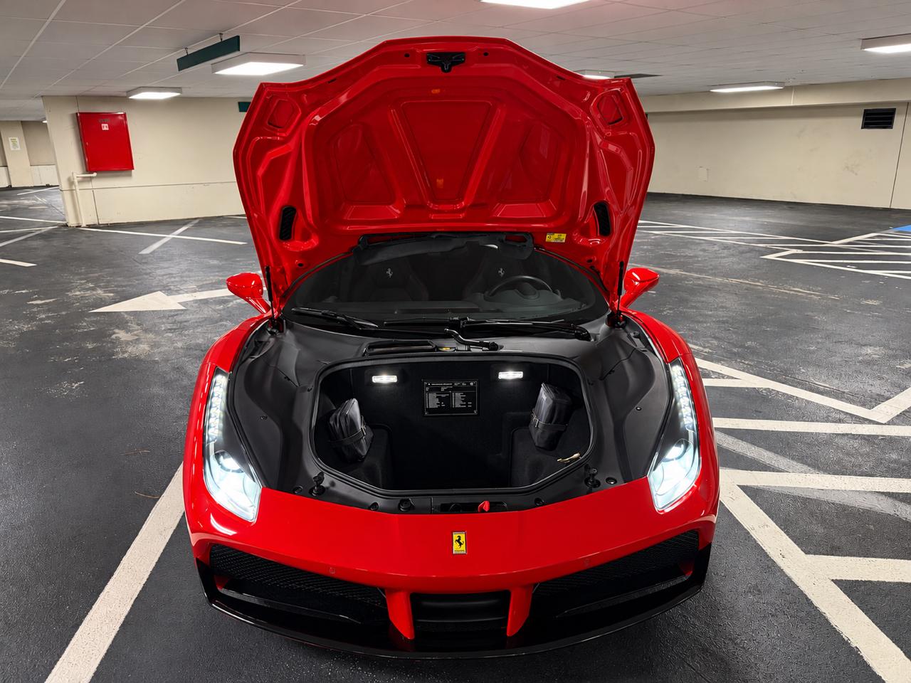 Ferrari 488 GTB Coupe 2017