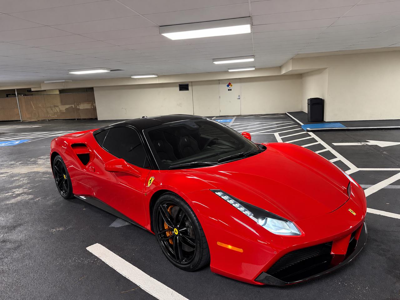 Ferrari 488 GTB Coupe 2017
