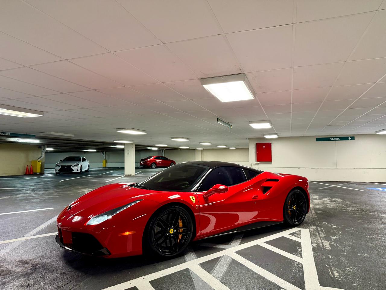 Ferrari 488 GTB Coupe 2017