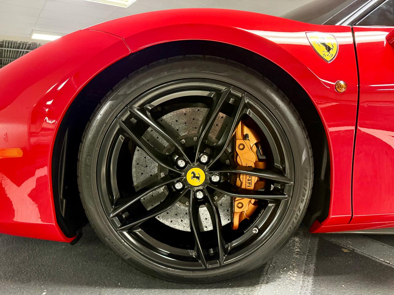 Ferrari 488 GTB Coupe 2017