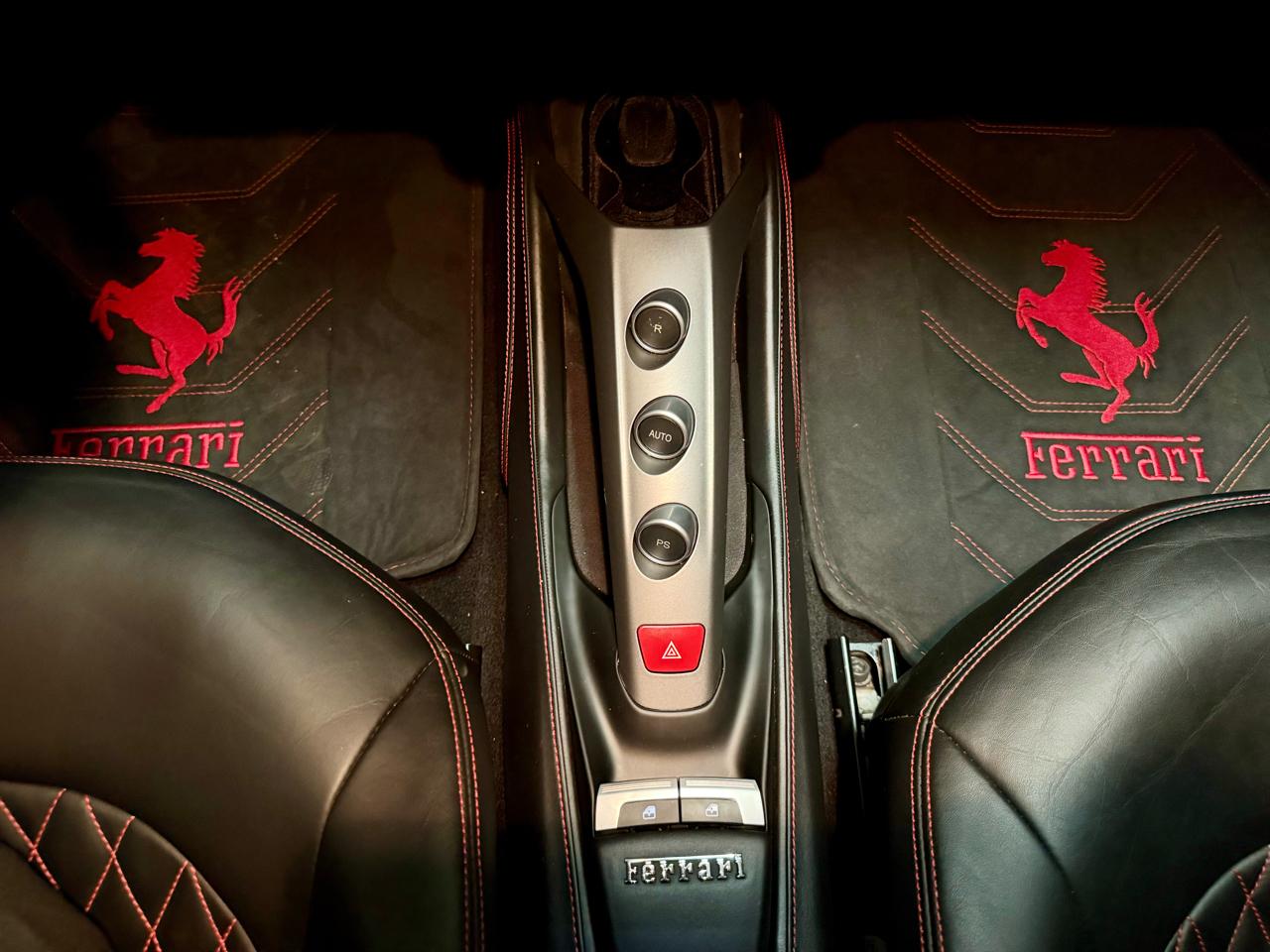 Ferrari 488 GTB Coupe 2017