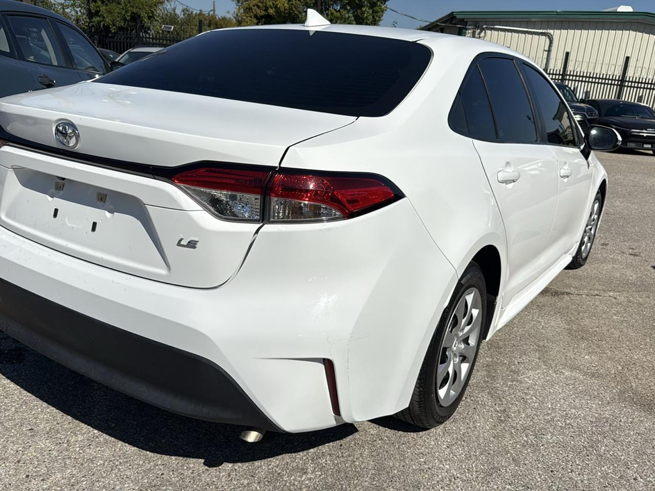 Toyota Corolla LE CVT (Natl) 2024