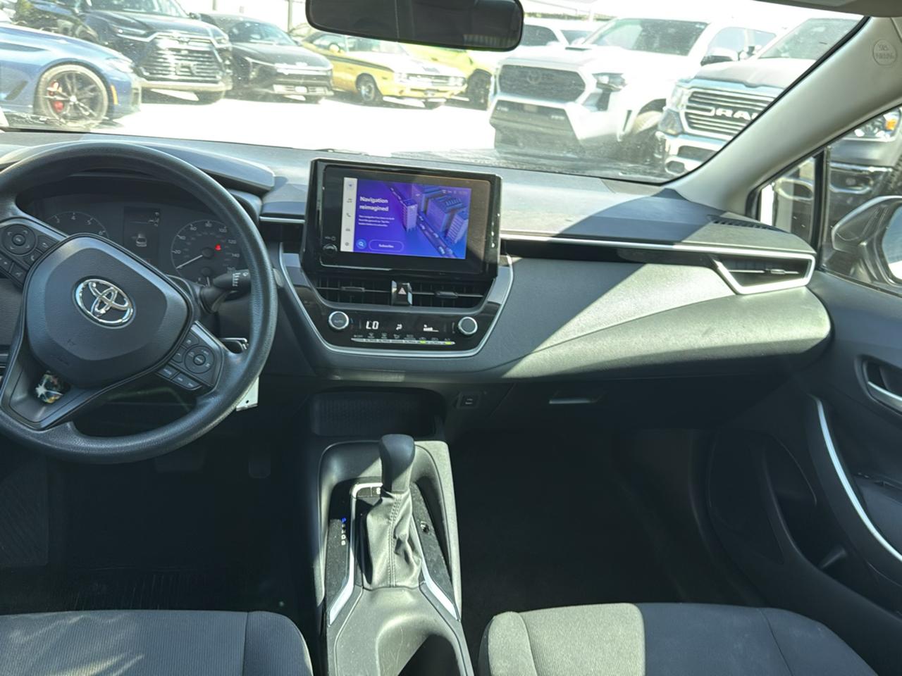 Toyota Corolla LE CVT (Natl) 2024