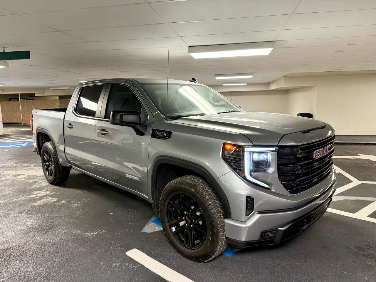 GMC Sierra 1500 4WD Crew Cab 147" Elevation w/3SB 2024