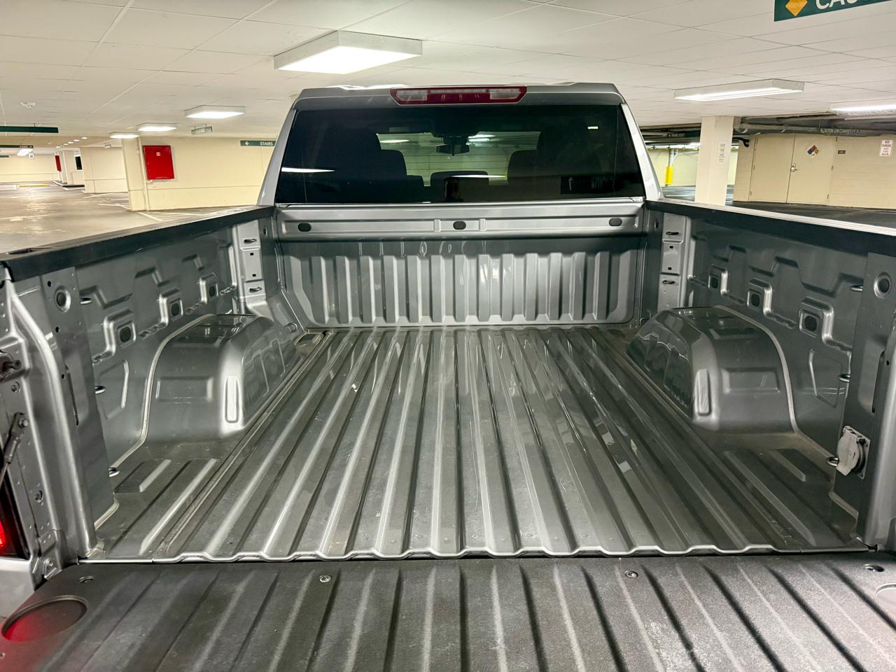 GMC Sierra 1500 4WD Crew Cab 147" Elevation w/3SB 2024