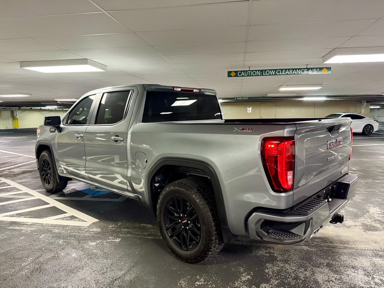 GMC Sierra 1500 4WD Crew Cab 147" Elevation w/3SB 2024