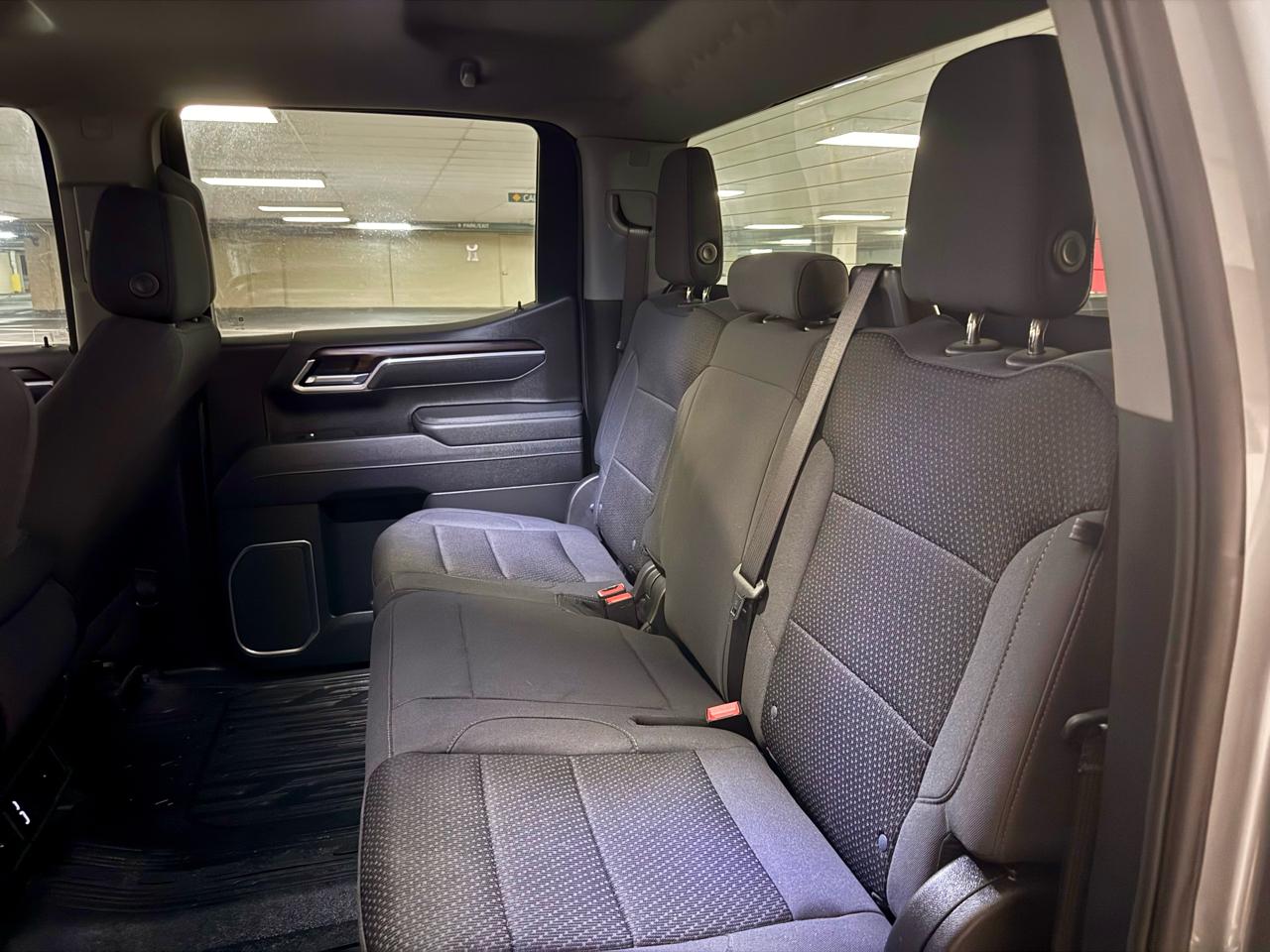 GMC Sierra 1500 4WD Crew Cab 147" Elevation w/3SB 2024