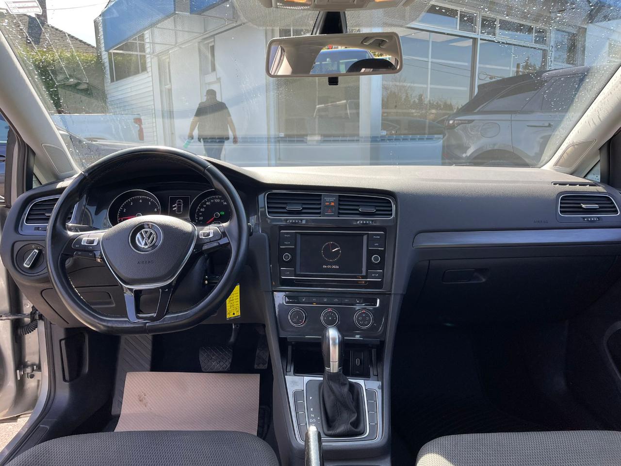 Volkswagen Golf  2018