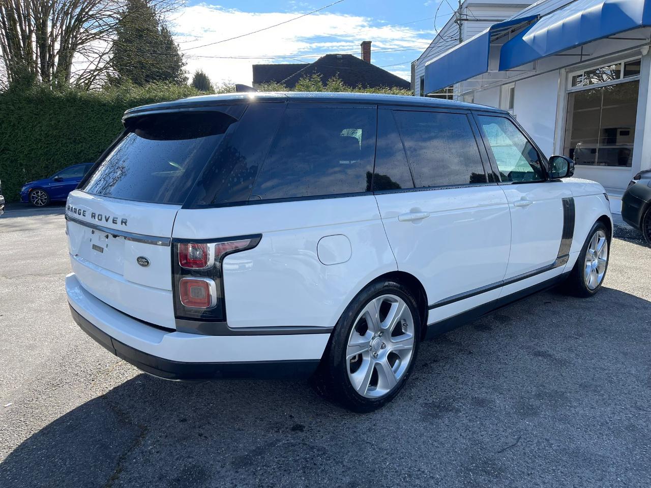 Land Rover Range Rover Supercharged LWB 2018