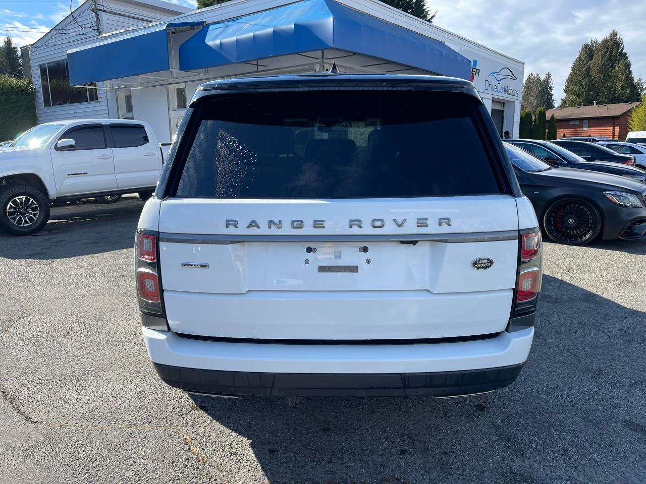 Land Rover Range Rover Supercharged LWB 2018