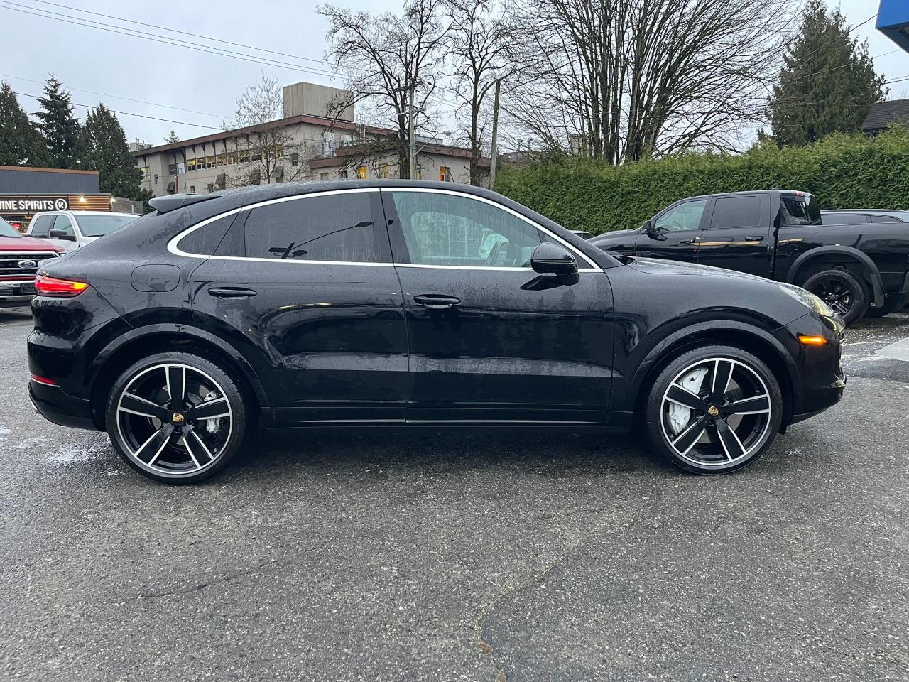 Porsche Cayenne  2022