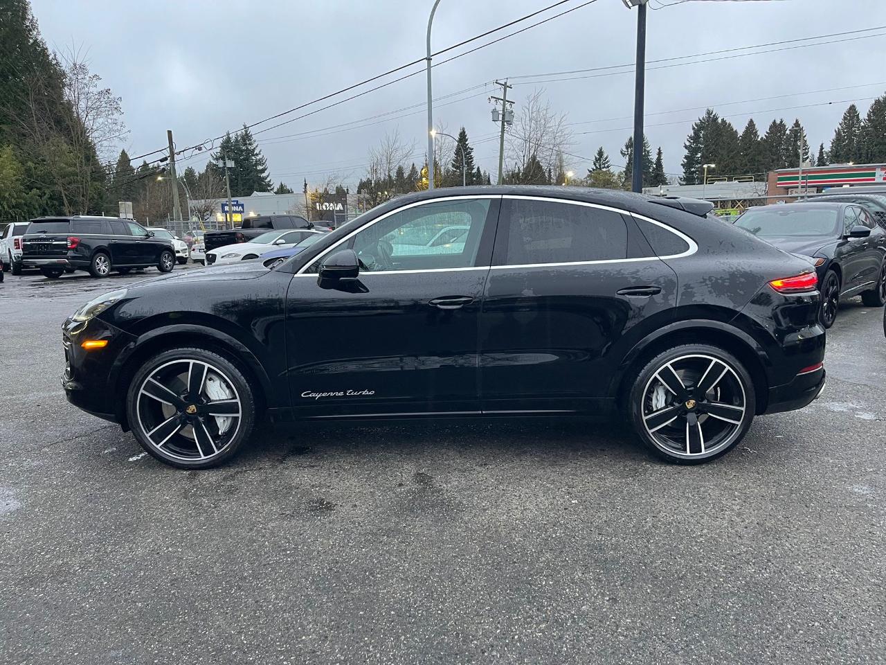 Porsche Cayenne  2022